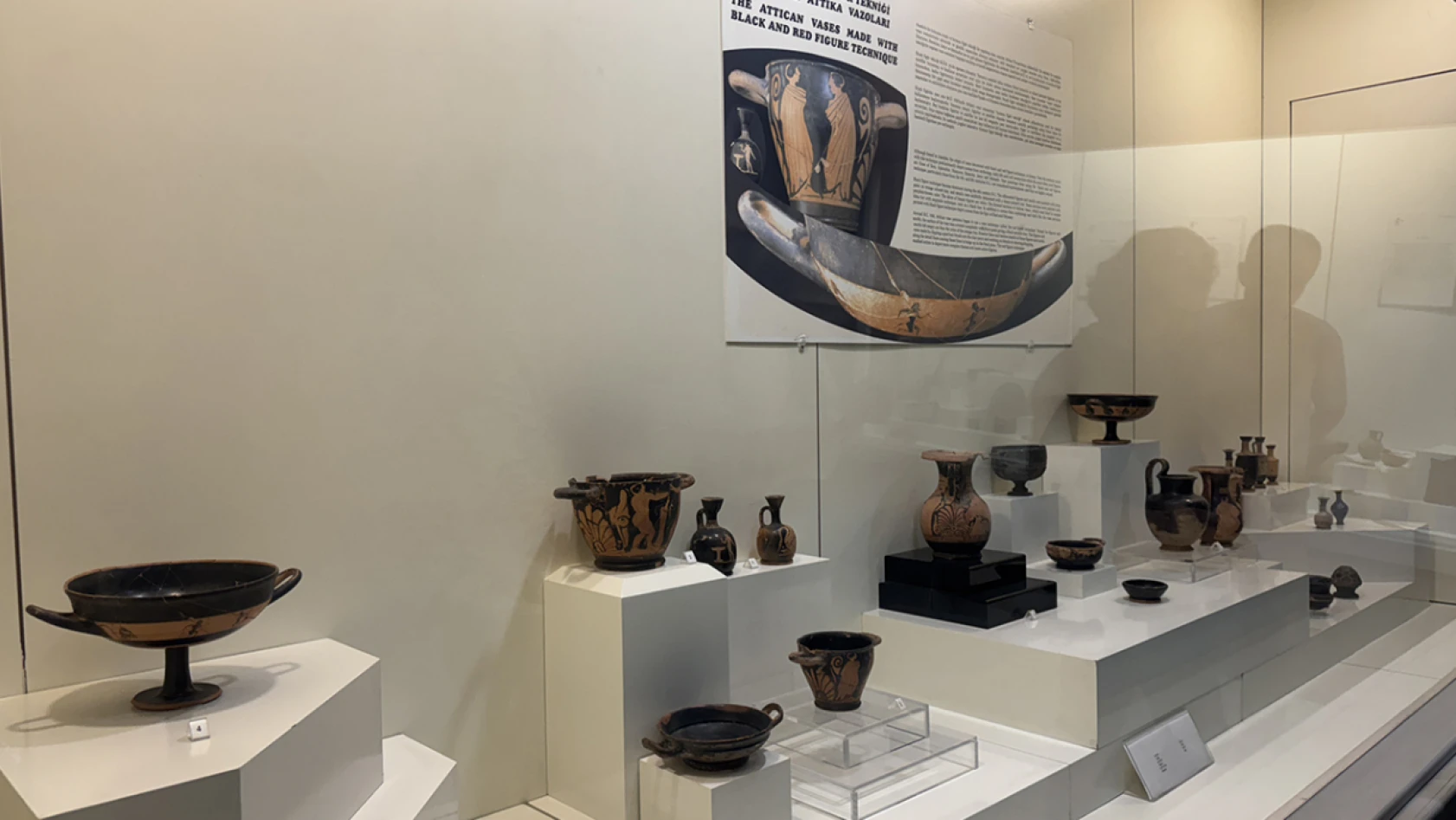 Teke yöresinin kültür başkenti, birçok doğal ve tarihi yapıyı barındırıyor