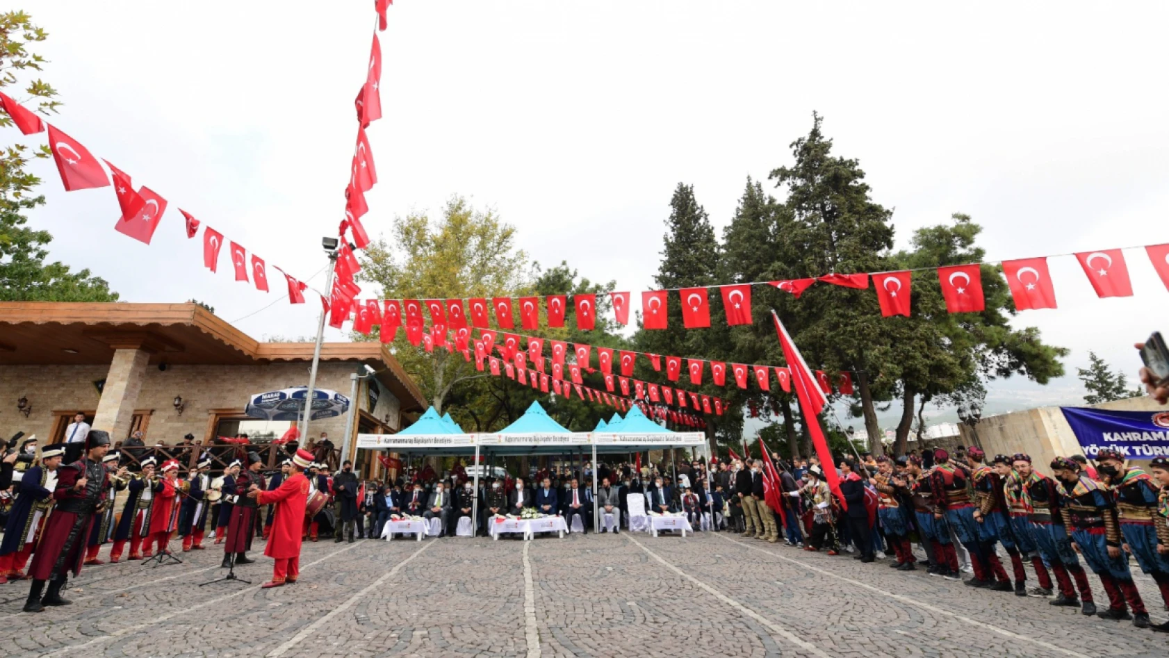 Bayrak Olayının 102'nci yılı