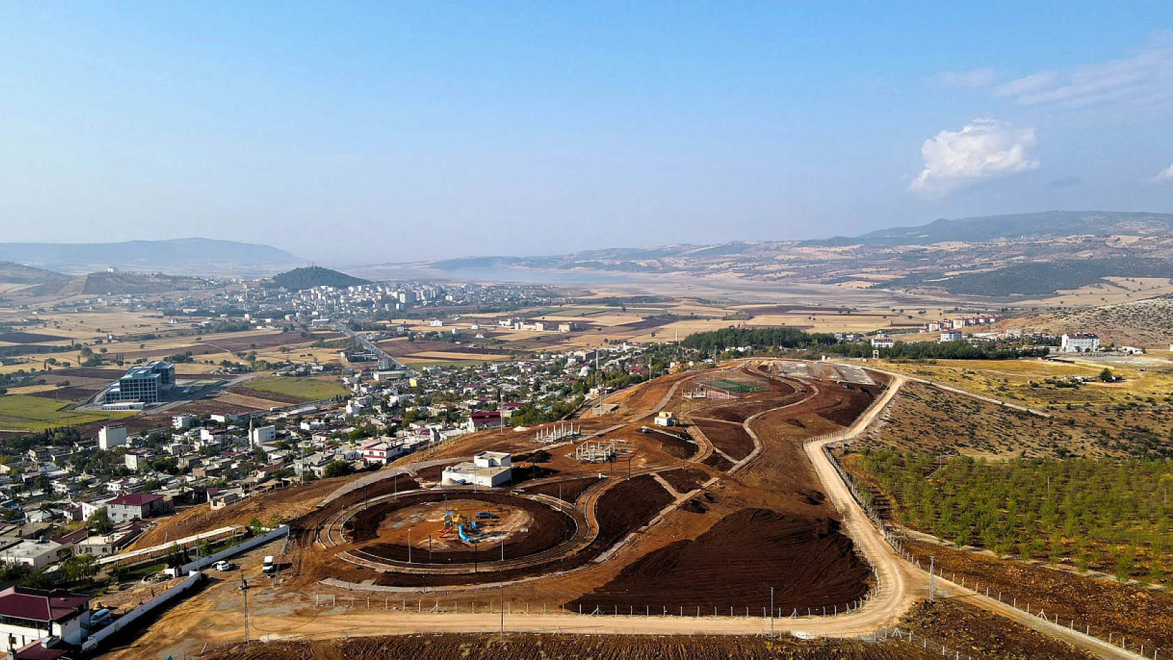 Turizmden alt ve üstyapıya, sosyal desteklerden ulaşıma 1 Milyar TL'lik yatırım