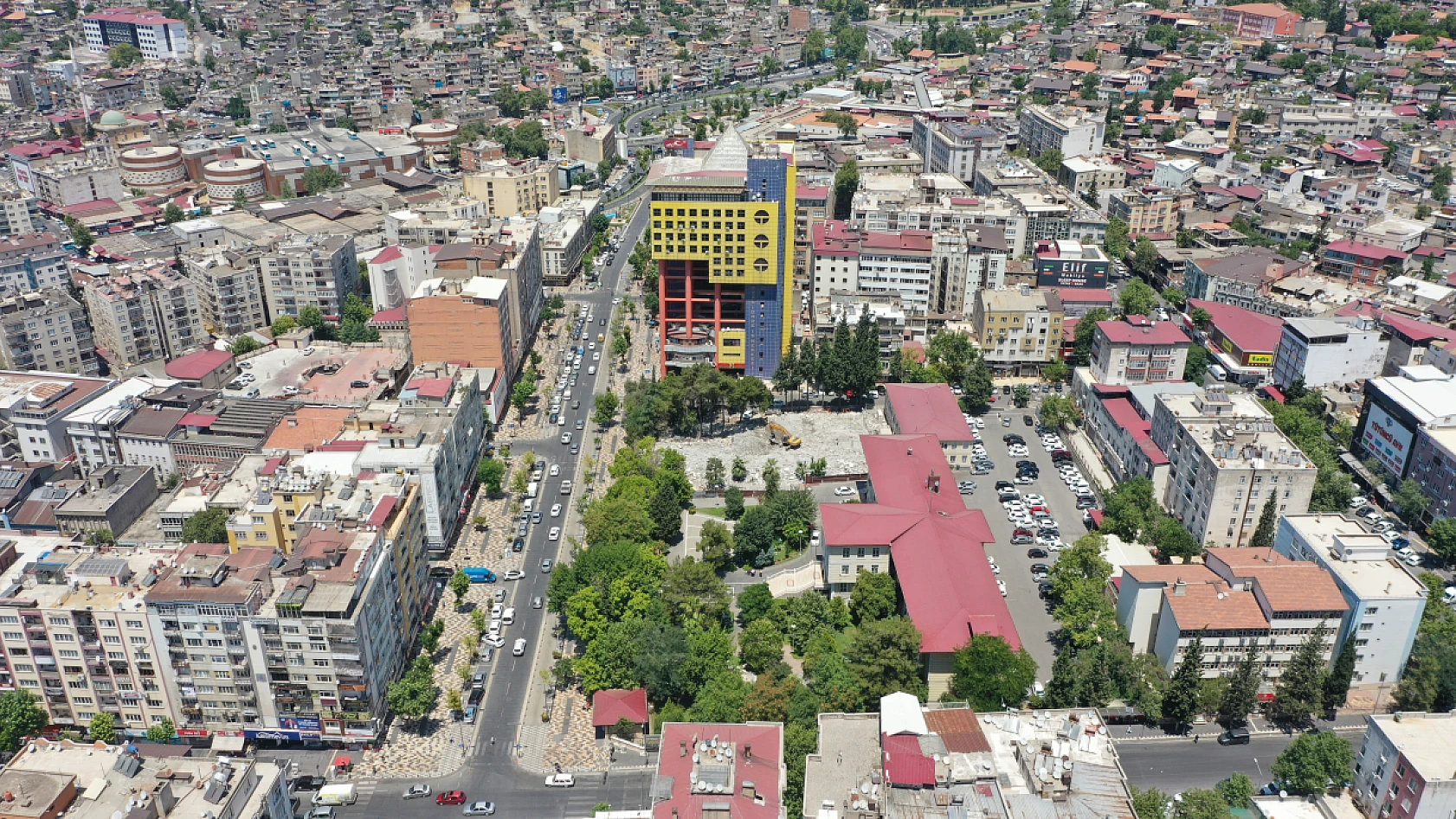 Turizmden alt ve üstyapıya, sosyal desteklerden ulaşıma 1 Milyar TL'lik yatırım