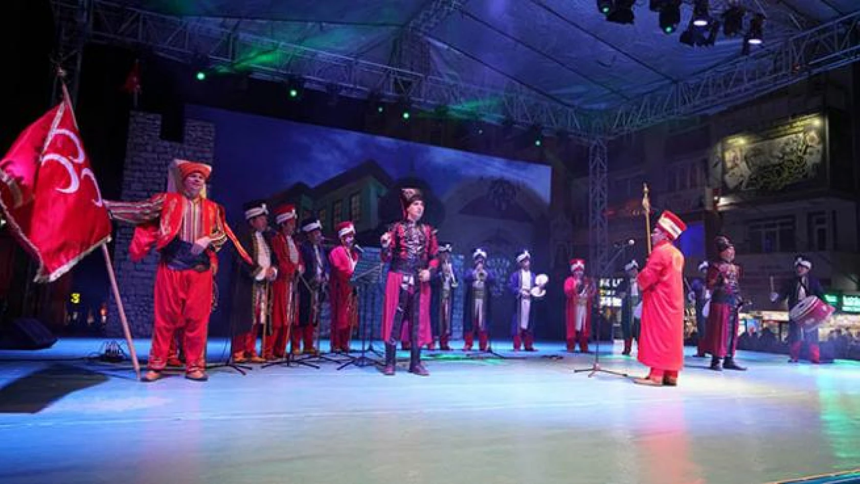 Kahramanmaraş'ta temsili gösterilere yoğun ilgi!