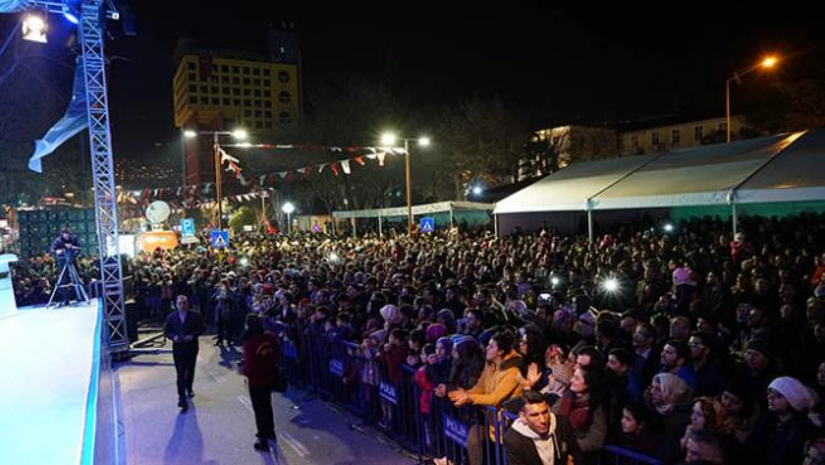 Kahramanmaraş'ta temsili gösterilere yoğun ilgi!