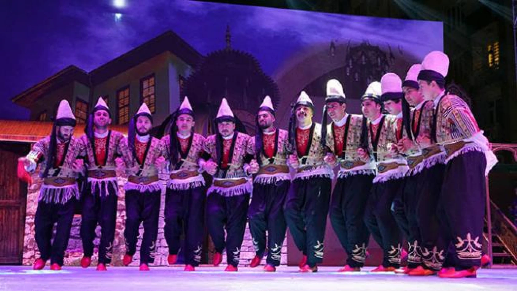 Kahramanmaraş'ta temsili gösterilere yoğun ilgi!