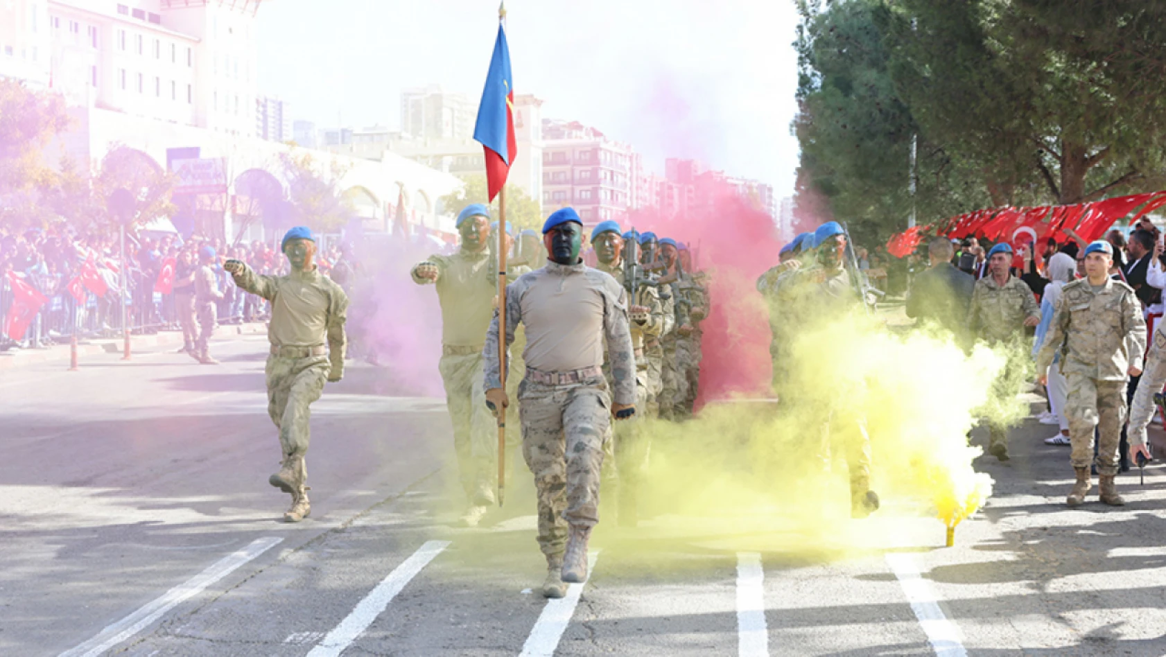 Kahramanmaraş'ta cumhuriyetin 101'inci yılı coşkuyla kutlandı