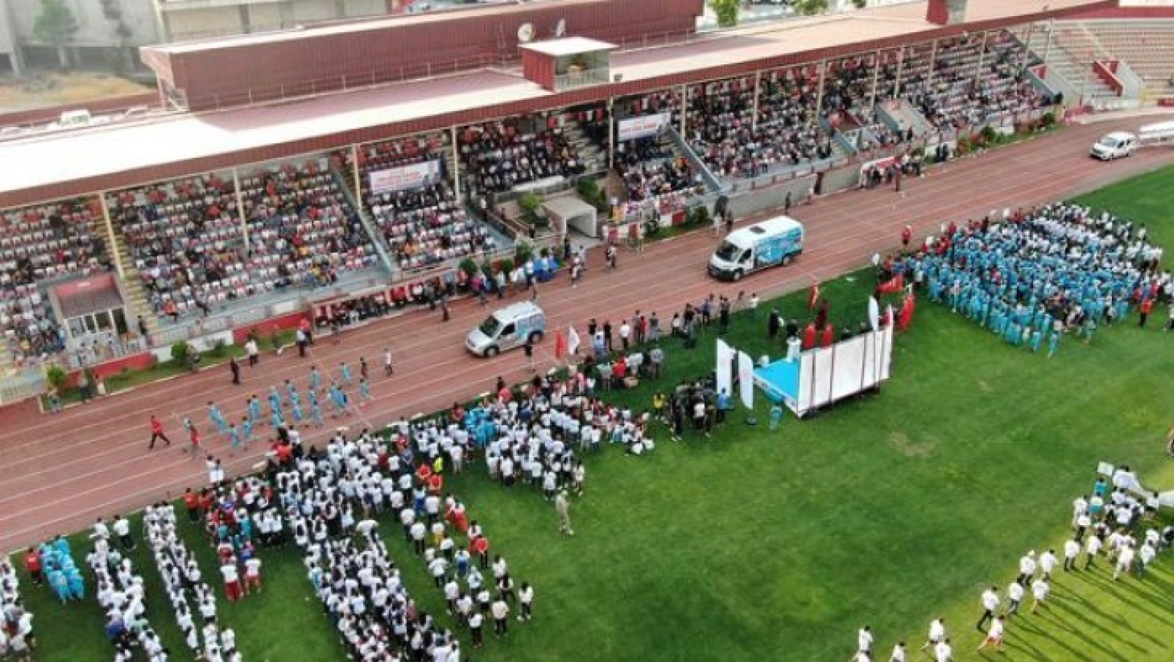 Yaz spor okulu Kahramanmaraş'ta başladı!