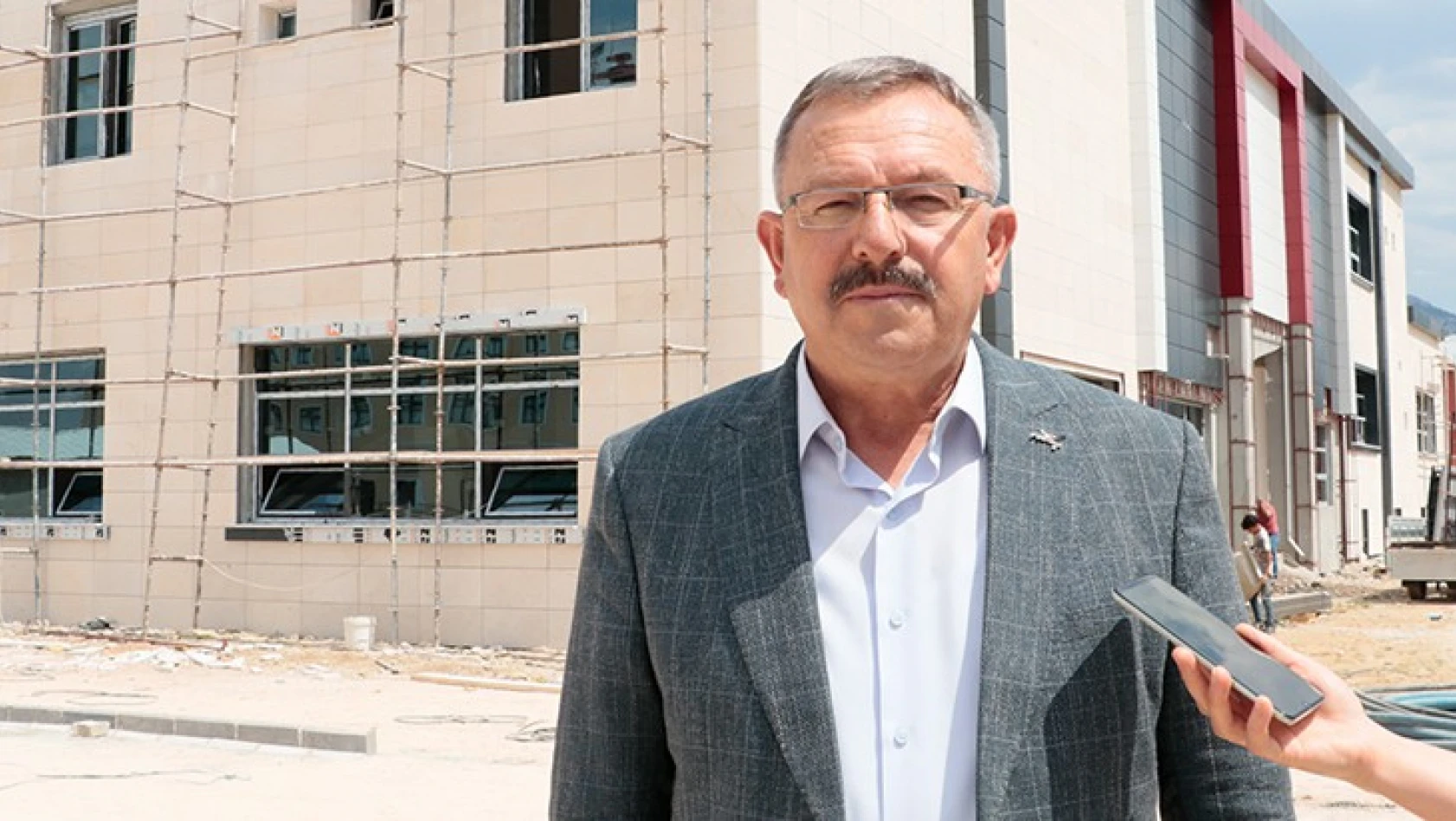 Başkan Aydın: Göksun Belediyemizin prestij projesi GES
