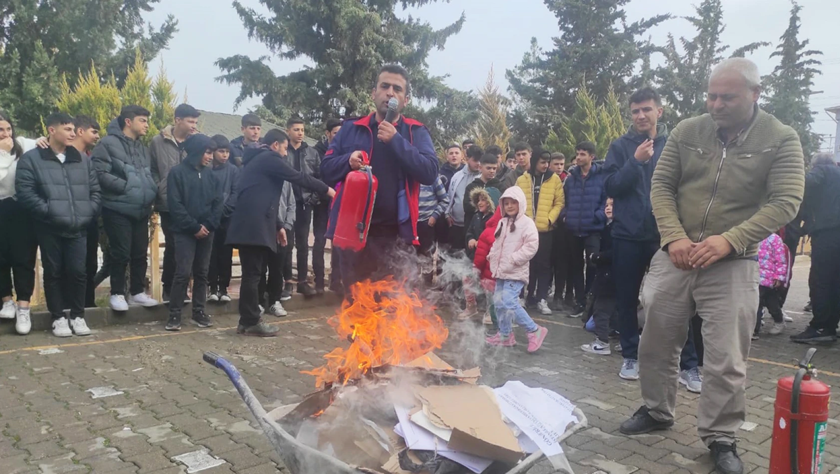 Afet ve acil durumlara karşı hızlı müdahale tatbikatı