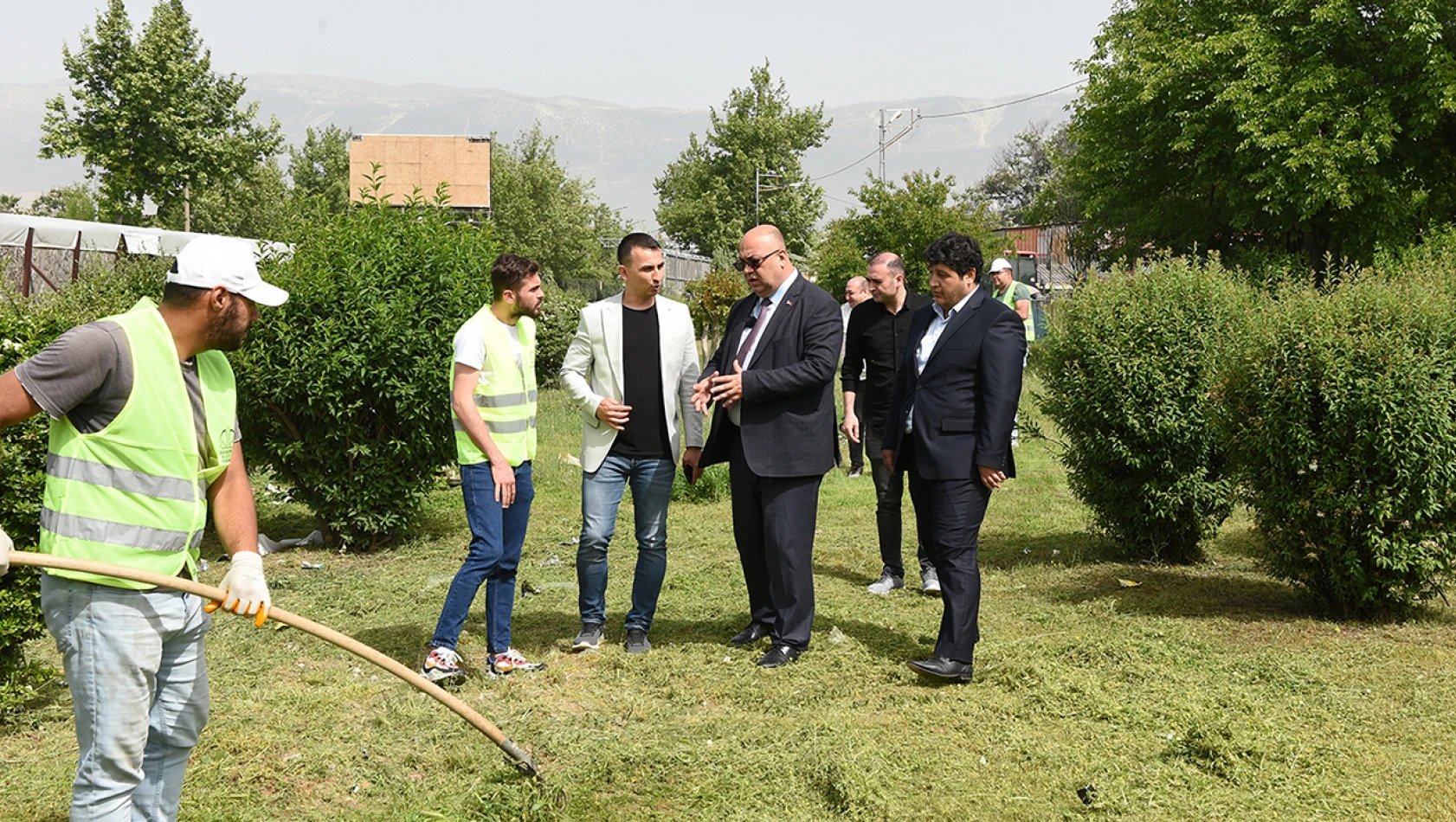 Başkan Akpınar:  'Vatandaşlarımızın talebi önceliğimizdir'