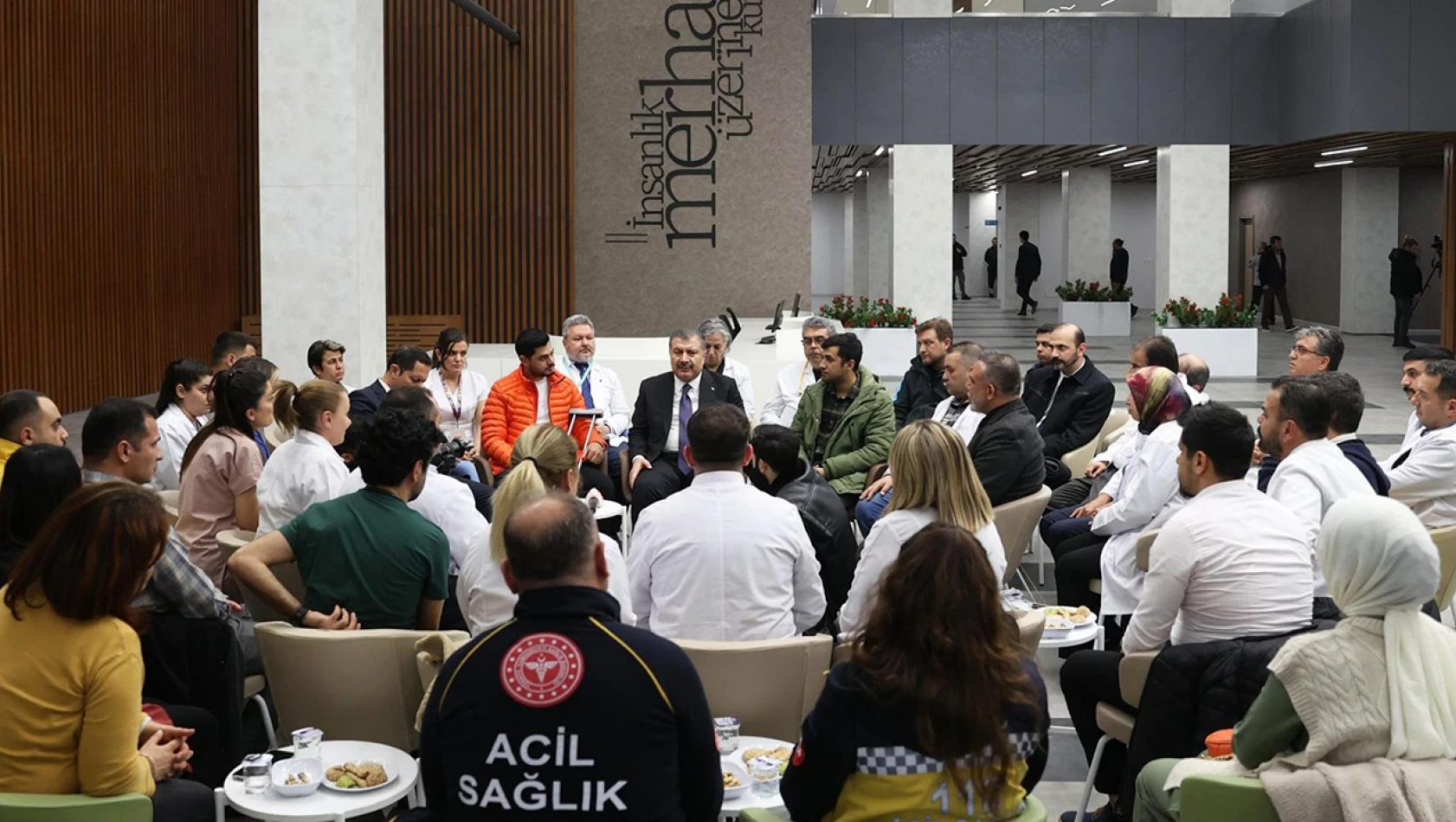 Sağlık çalışanlarımıza minnettarız