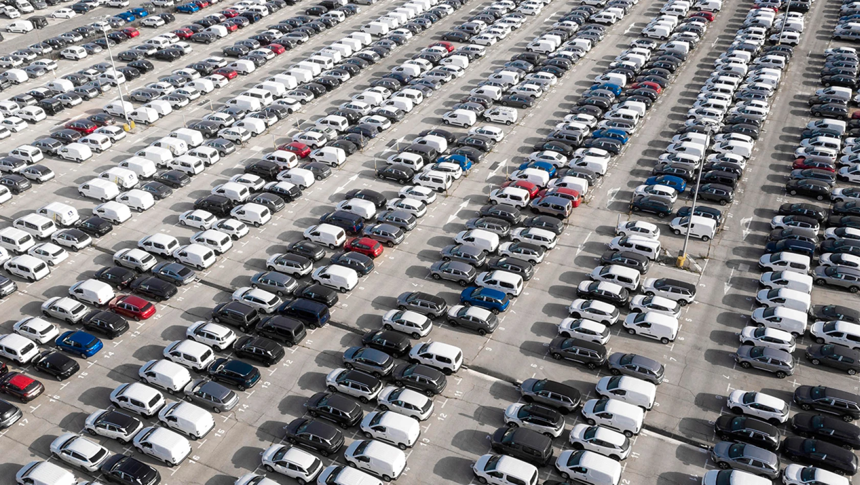 Yediemin otoparkında bulunan araçların satışında yeni düzenleme