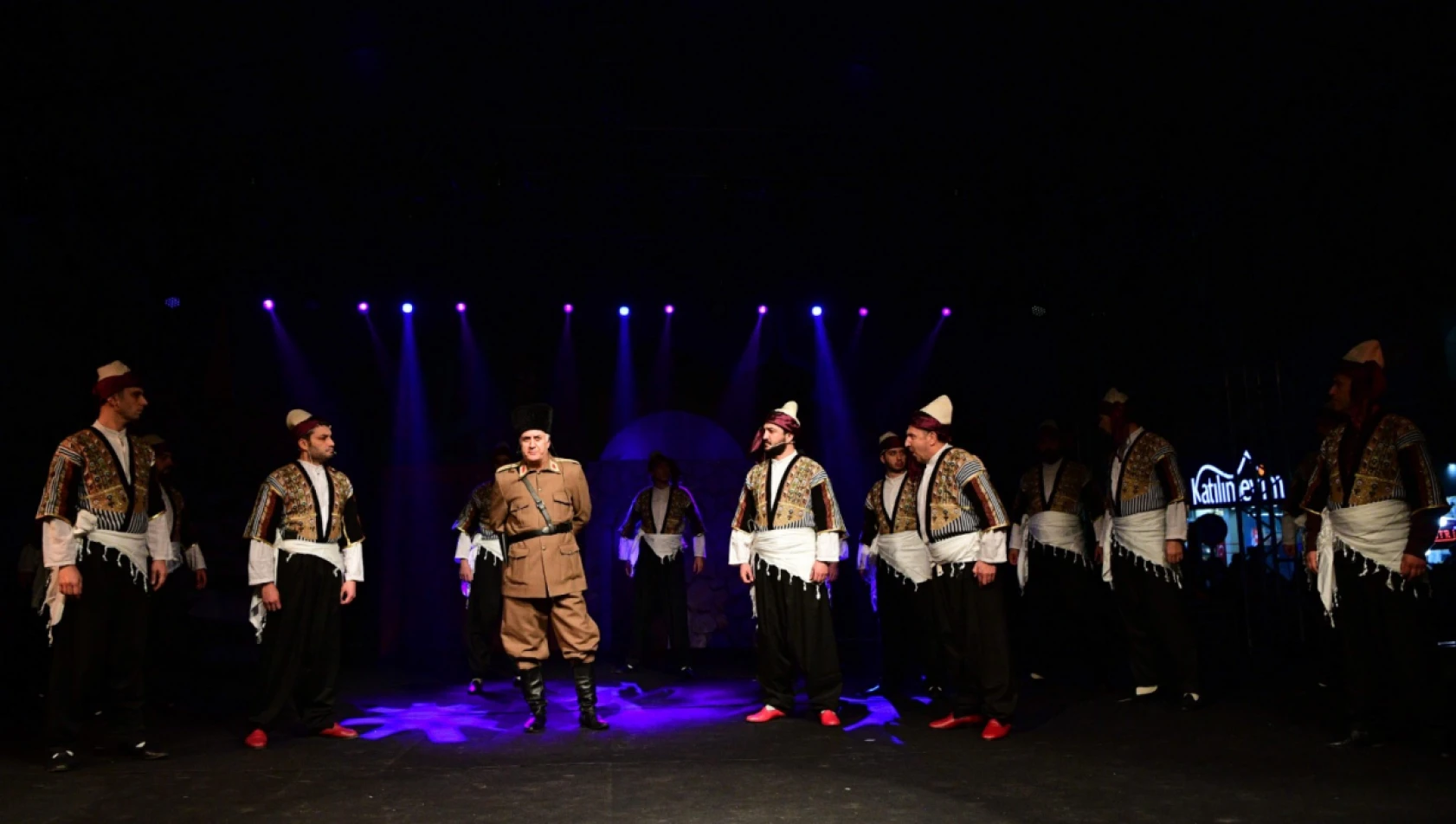 Kıraç konseri ve Tiyatro gösterisi