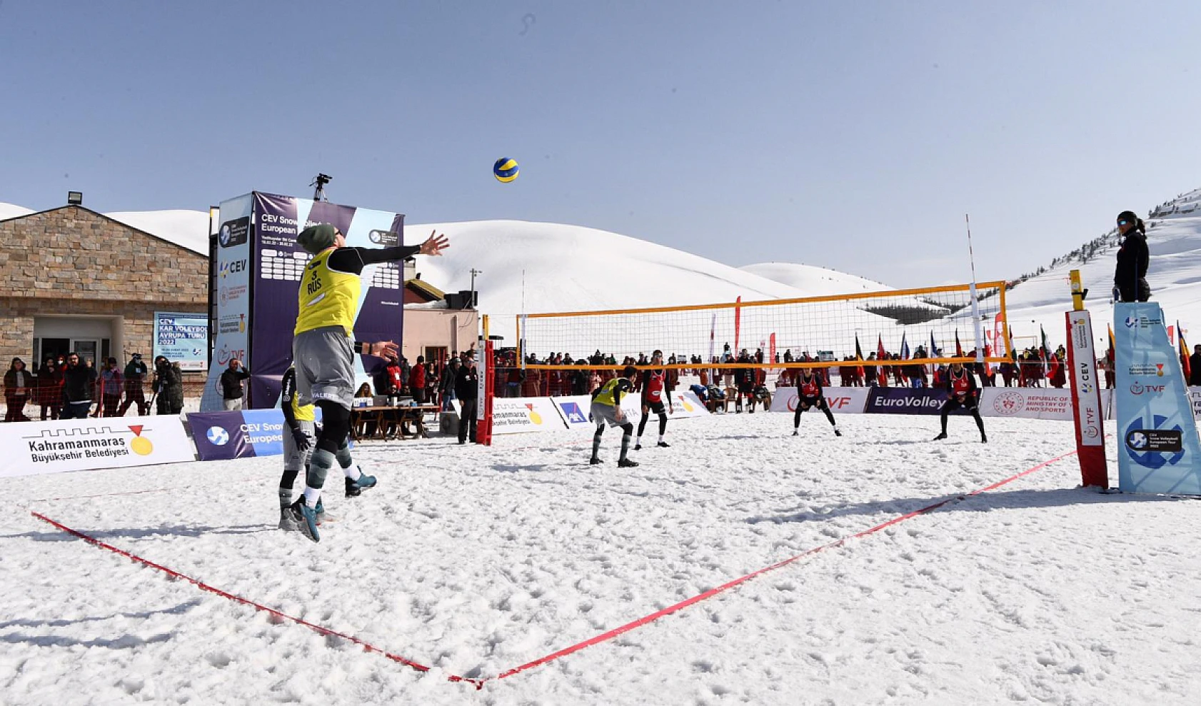 Kar Voleybolu Avrupa Turu