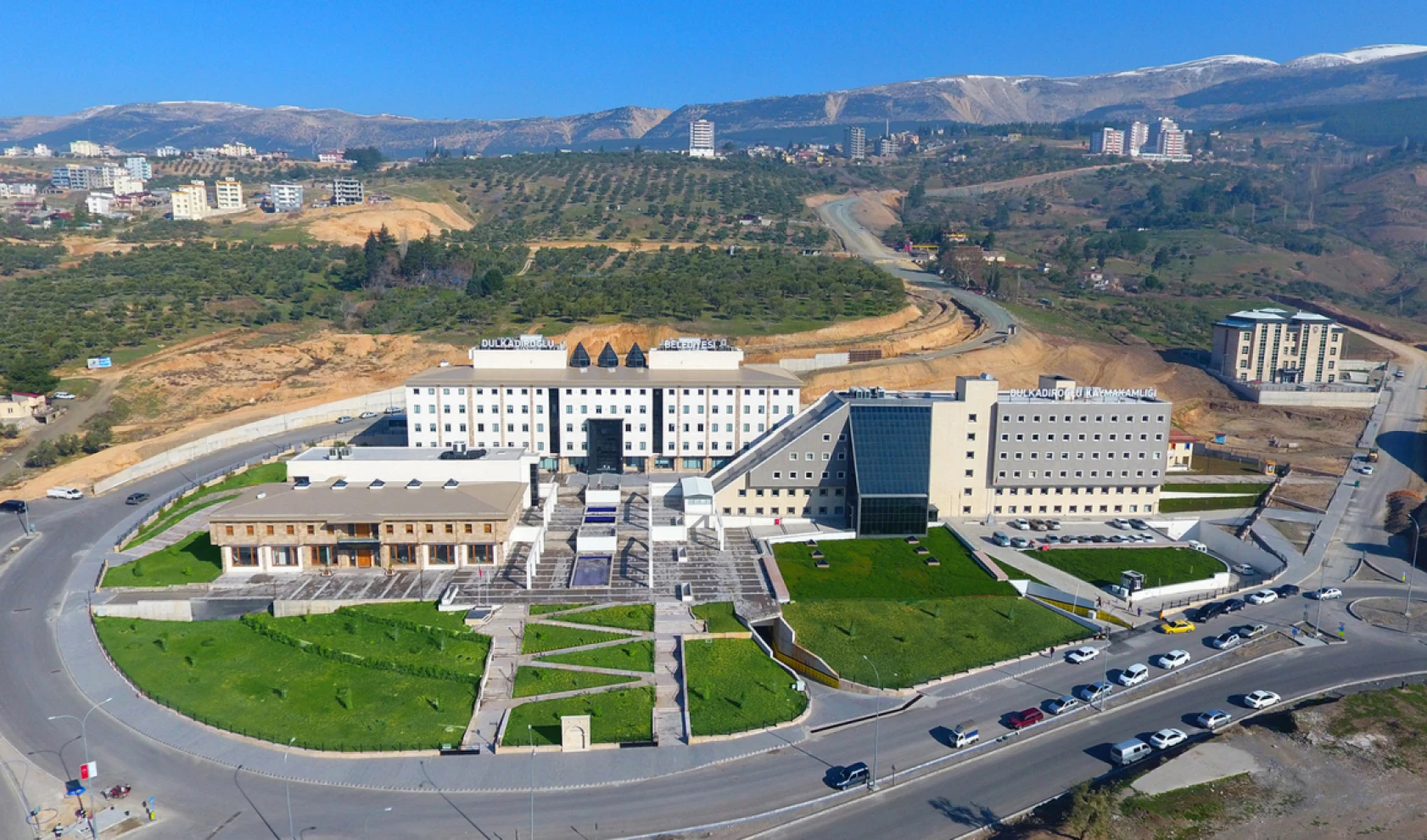 Başkan Okay: Geçmişimizden aldığımız güçle, geleceğimizi inşa ediyoruz