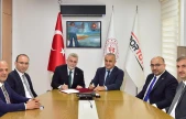 Kahramanmaraş'a 4 yeni spor salonu için imzalar atıldı