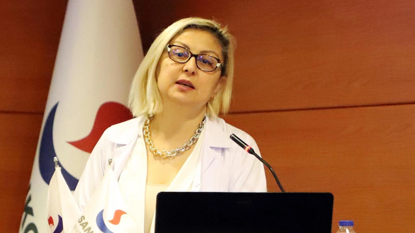 Prof. Dr. Akdoğan, böbrek sağlığına dikkat çekti