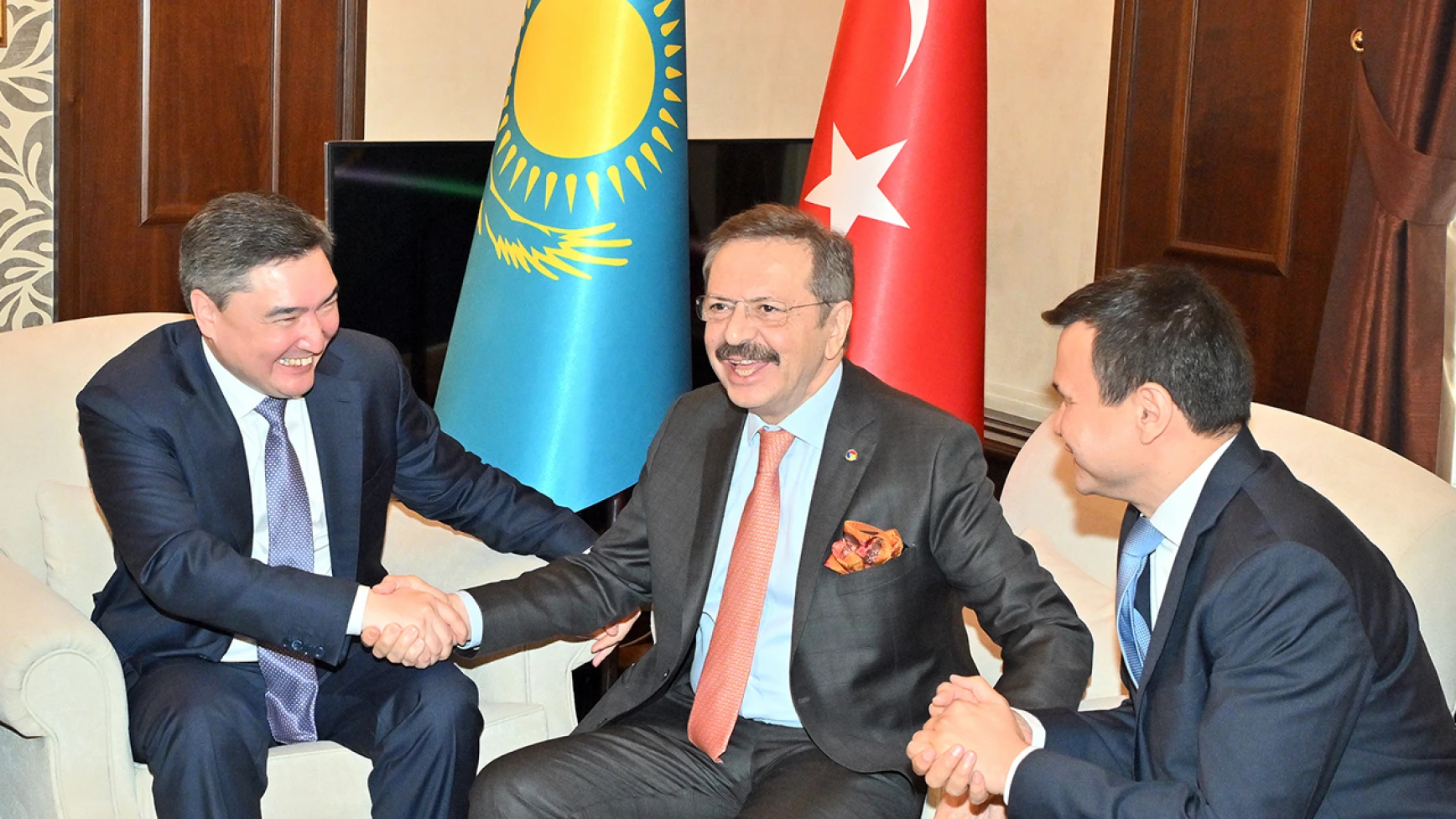 Türkiye ile Kazakistan'ın işbirliği, bütün bölgenin kaderini değiştirecek