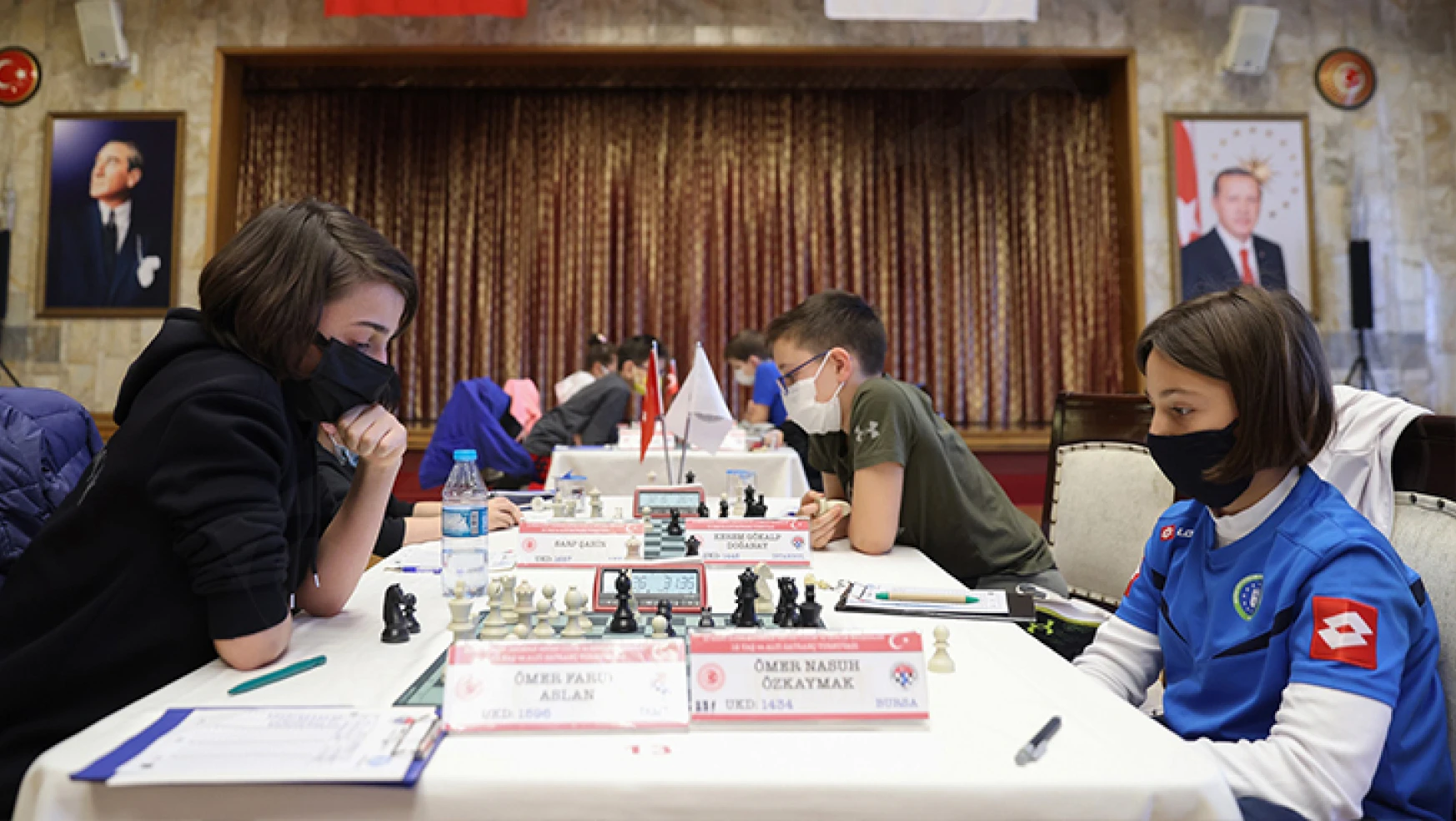 23 Nisan Çocuk ve Gençlik Buluşmaları satranç turnuvası başladı