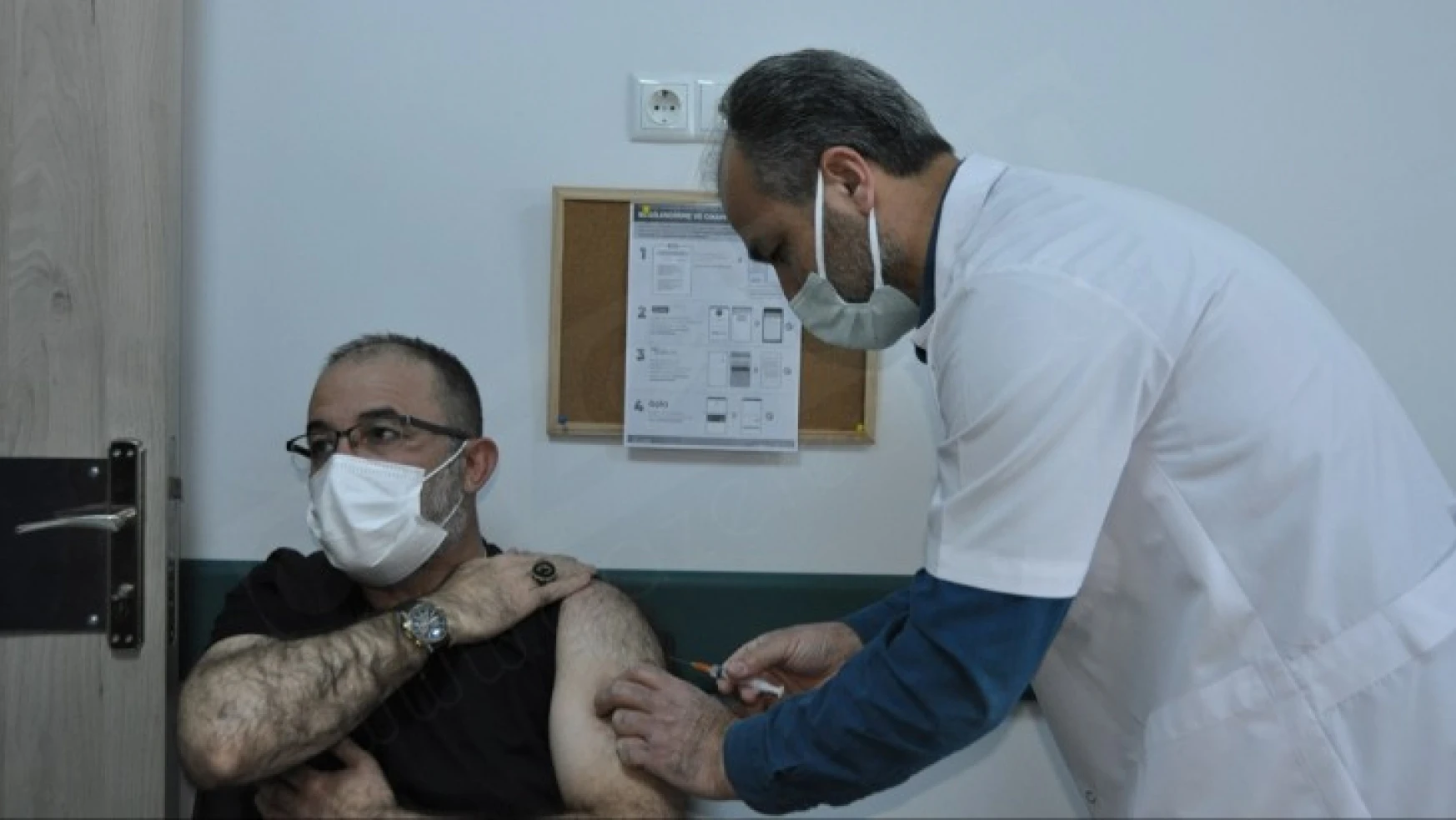 Afşin Belediye Başkanı Güven, Kovid-19 aşısı oldu