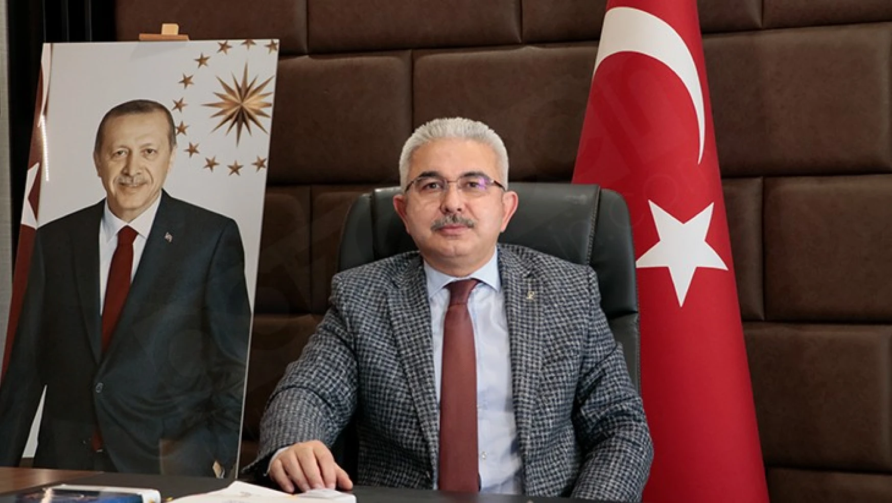 AK Parti İlçe Başkanı Avşaroğlu: İnsanlarımızın gönüllerine dokunuyoruz