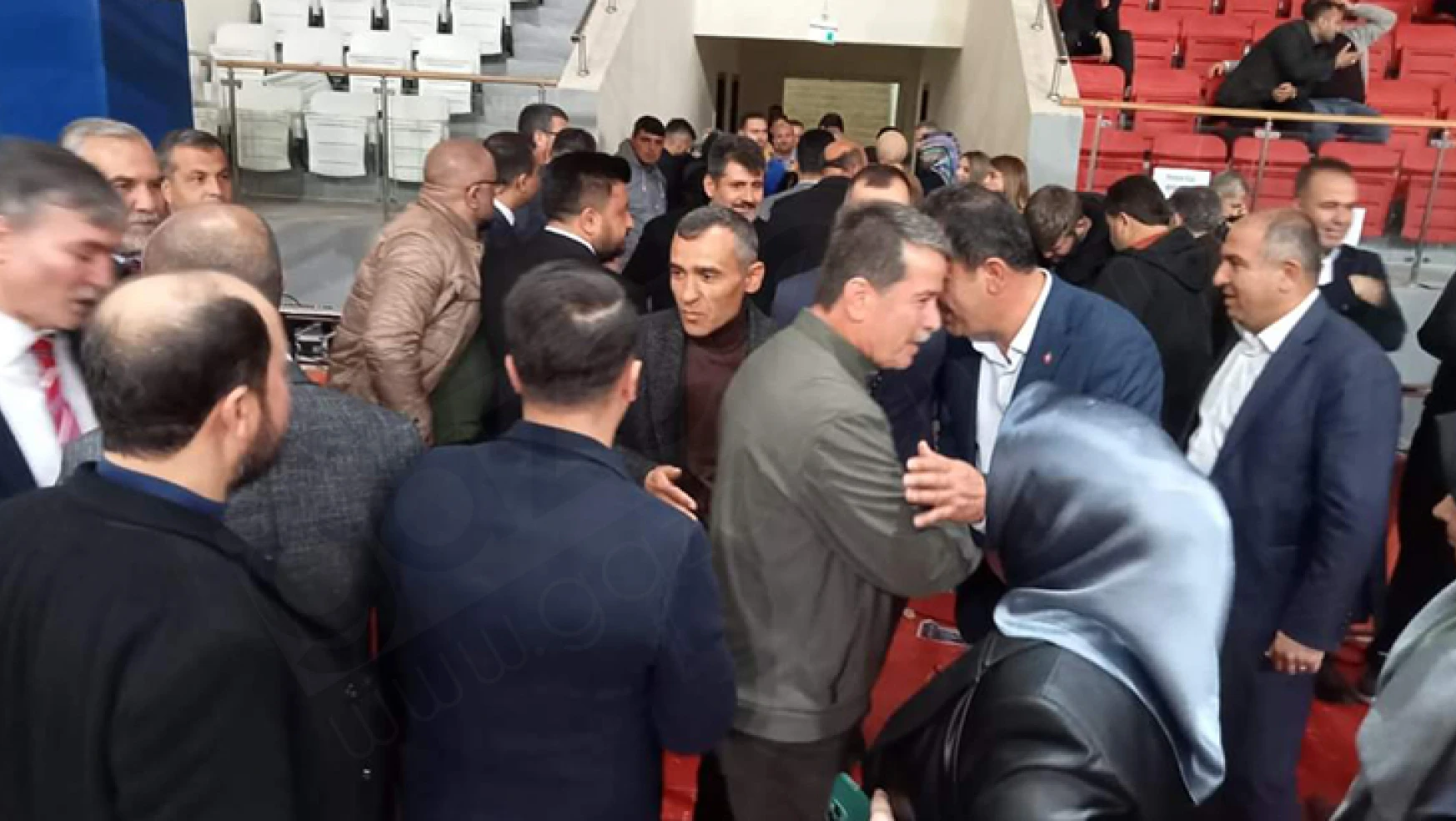 AK Parti, Kahramanmaraş'ta temayül yoklaması yaptı