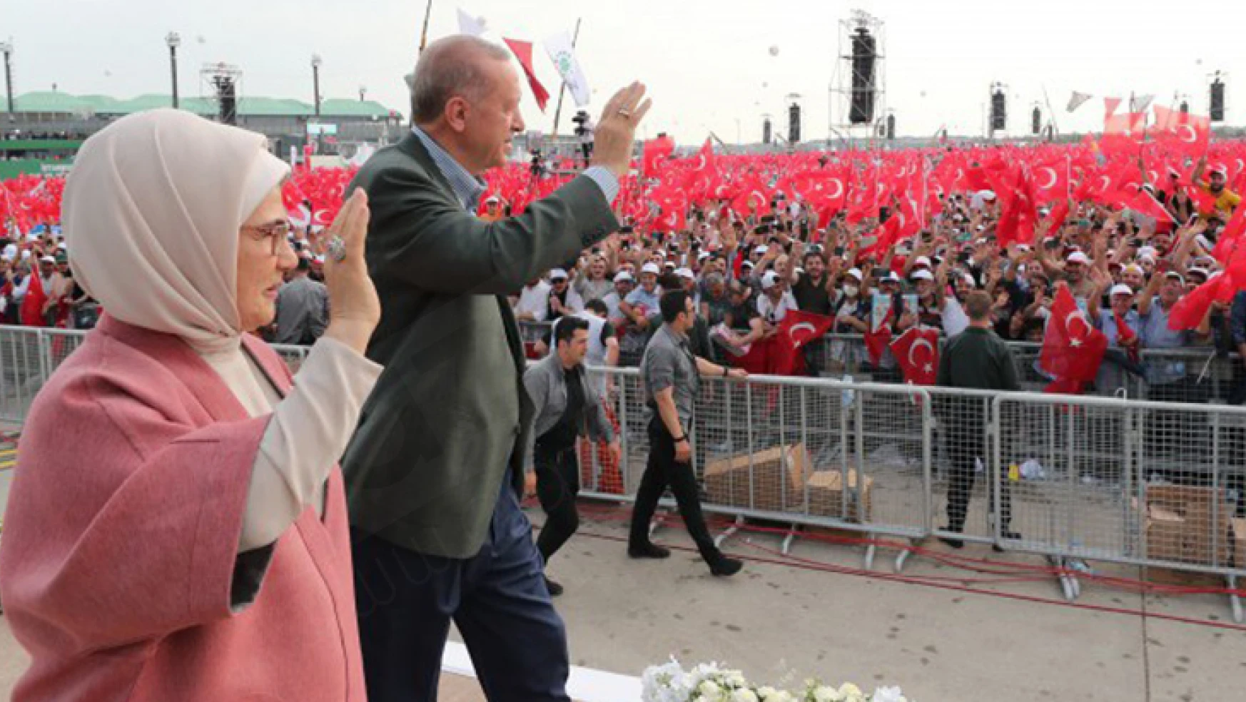 Atatürk havalimanı millet bahçesi ilk fidan dikim töreni