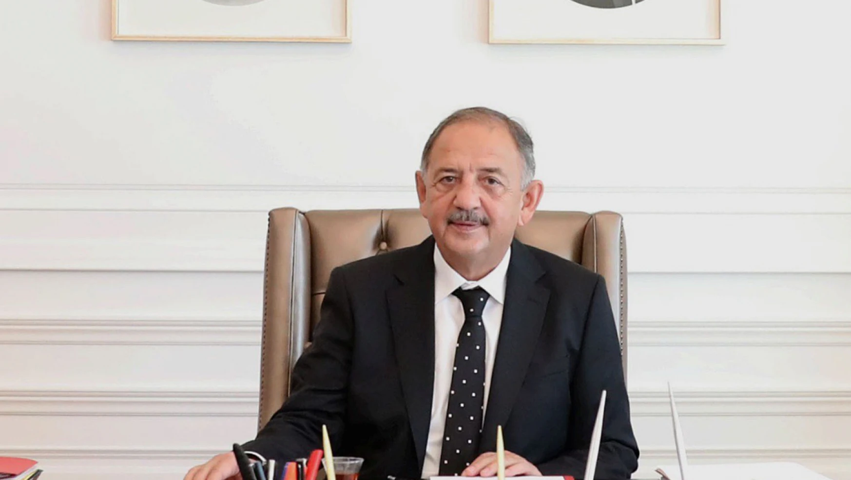 Bakanı Özhaseki, 'Şehir merkezlerimizi eski canlılığına kavuşturacağız'