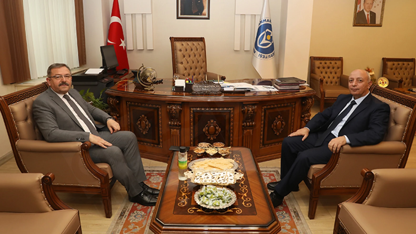 Başkan Aydın'dan, KİÜ'ye hayırlı olsun ziyareti