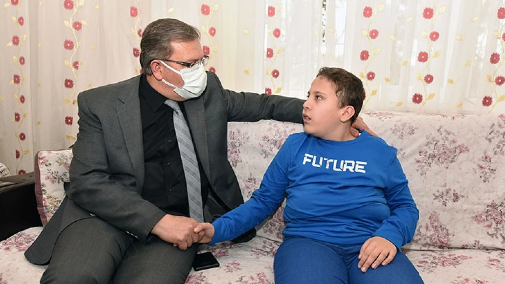 Başkan Aydın, otizmli çocukları ziyaret etti