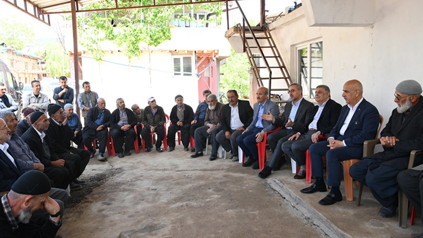 Başkan Güngör, Beşenli'de vatandaşlarla buluştu