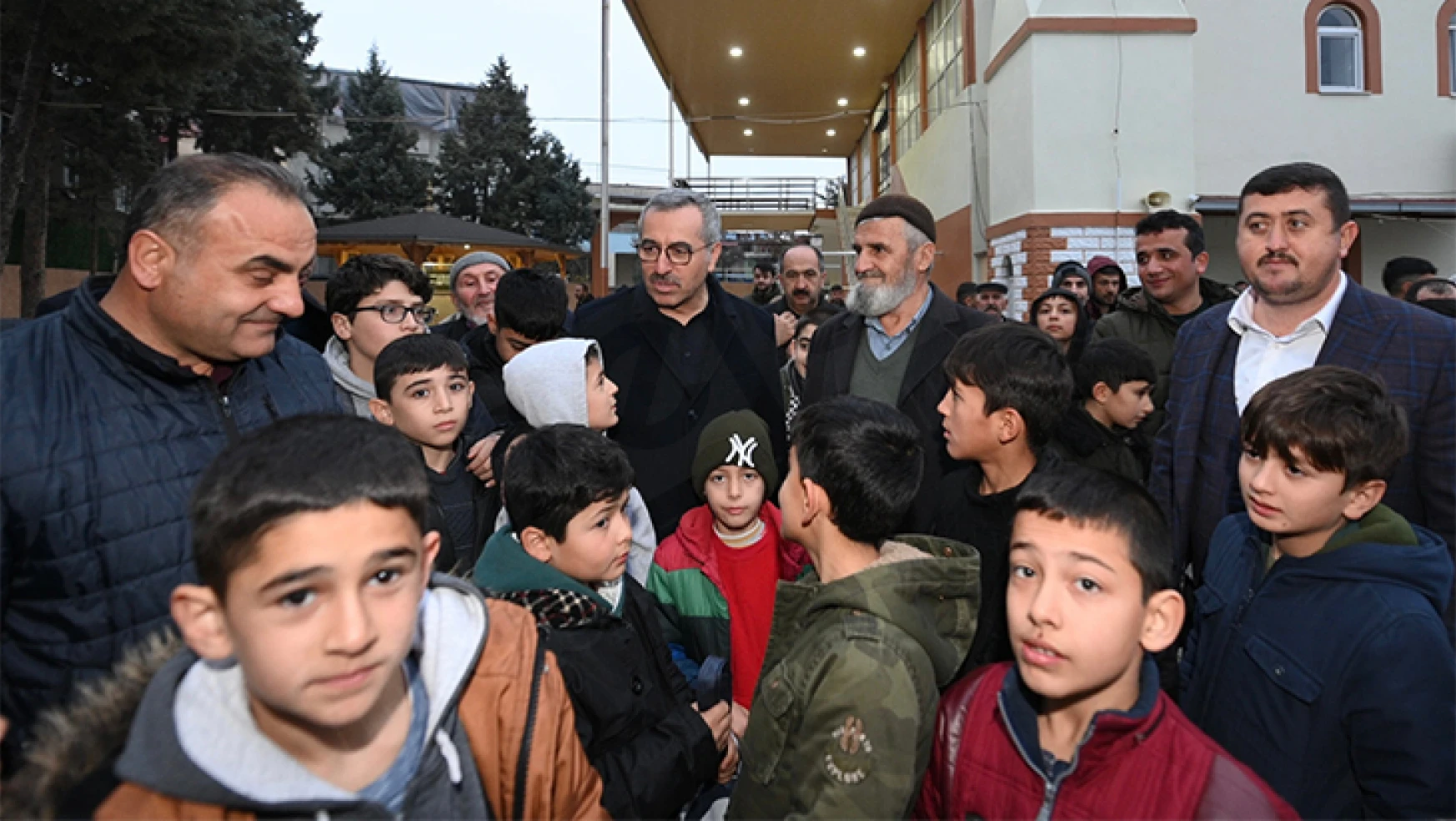Başkan Güngör, Karaziyaret'te vatandaşlarla buluştu