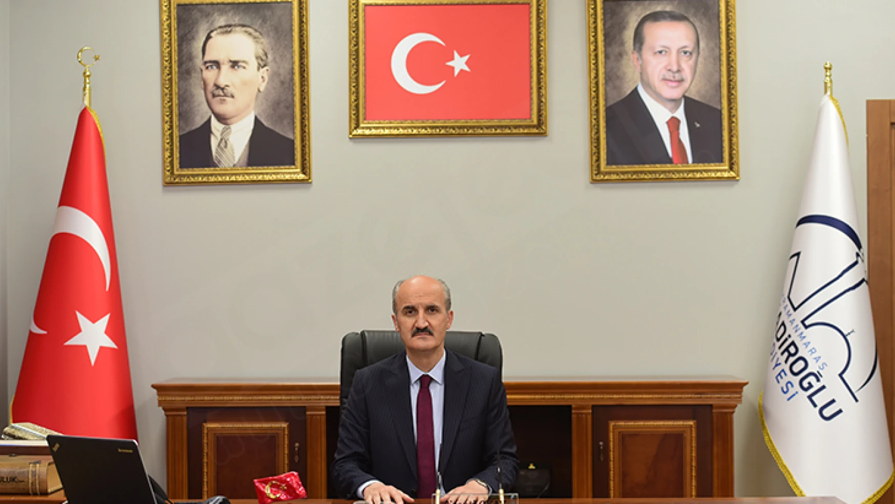 Başkan Okay: Atatürk, ileri görüşlülüğü ve yenilikçiliğiyle dünyanın saygısını kazanmıştır