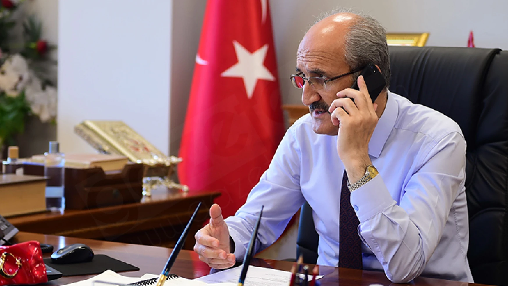 Başkan Okay, TRT Çukurova radyosuna konuk oldu