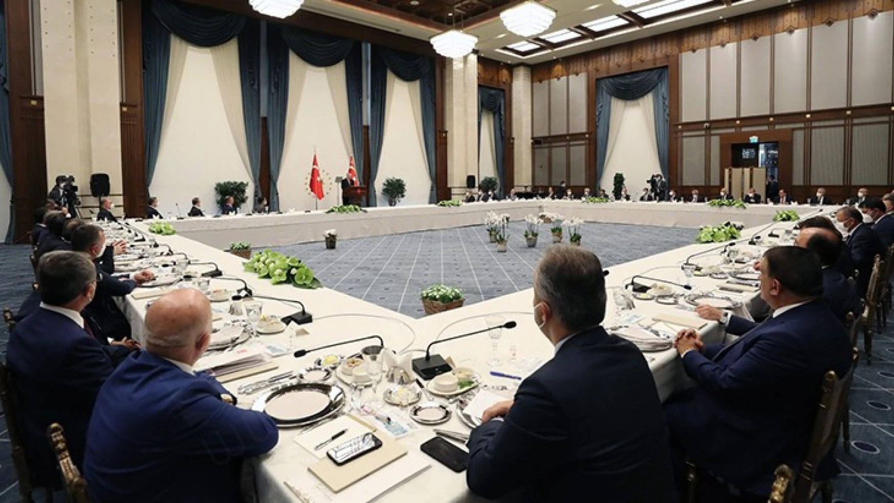 Büyükşehir Belediye Başkanı Güngör, Cumhurbaşkanı Erdoğan ile görüştü