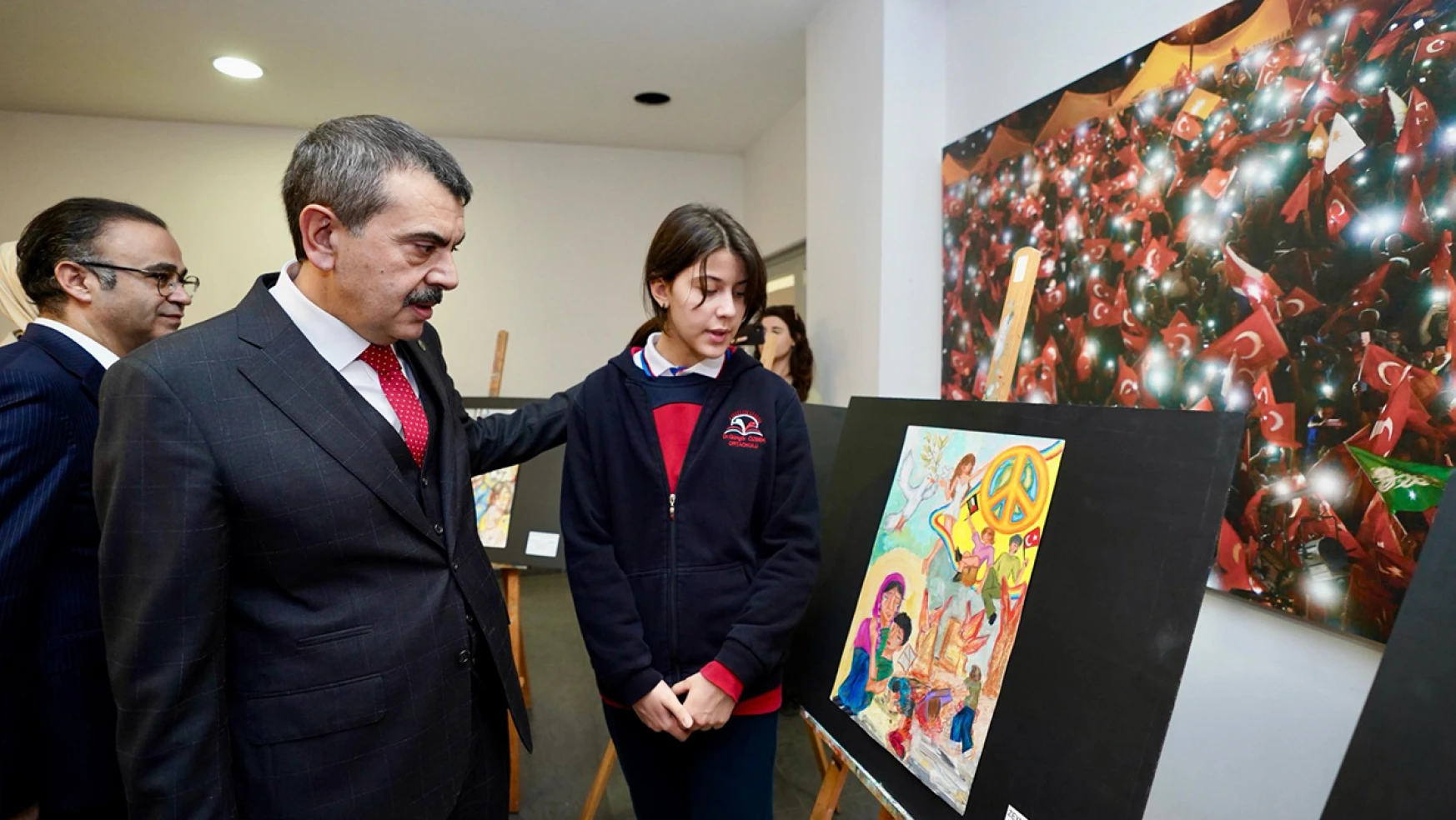 Çocuk gözüyle Filistin resim sergisi açıldı