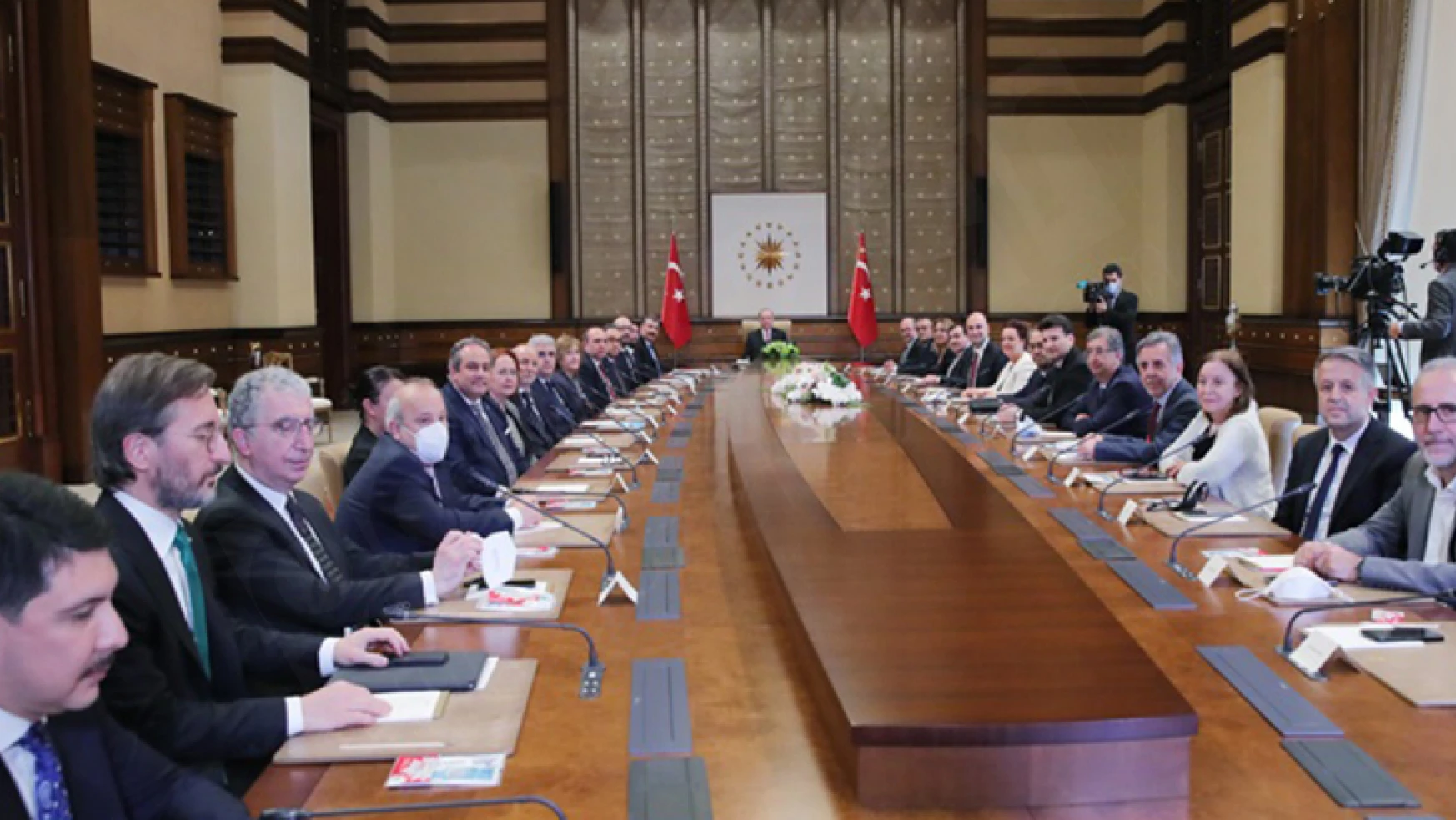 Cumhurbaşkanı Erdoğan, Koronavirüs Bilim Kurulu üyelerini kabul etti