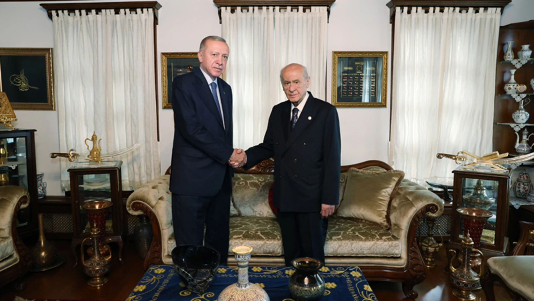 Cumhurbaşkanı Erdoğan ve Bahçeli görüşmesi