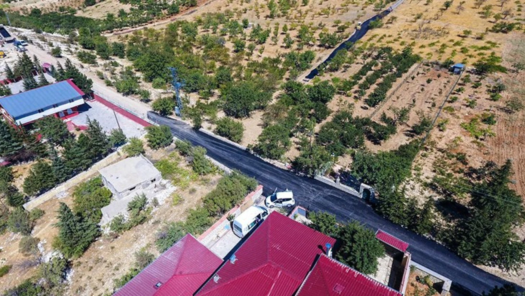 Dulkadiroğlu Belediyesi ekipleri asfaltlama çalışmalarını sürdürüyor