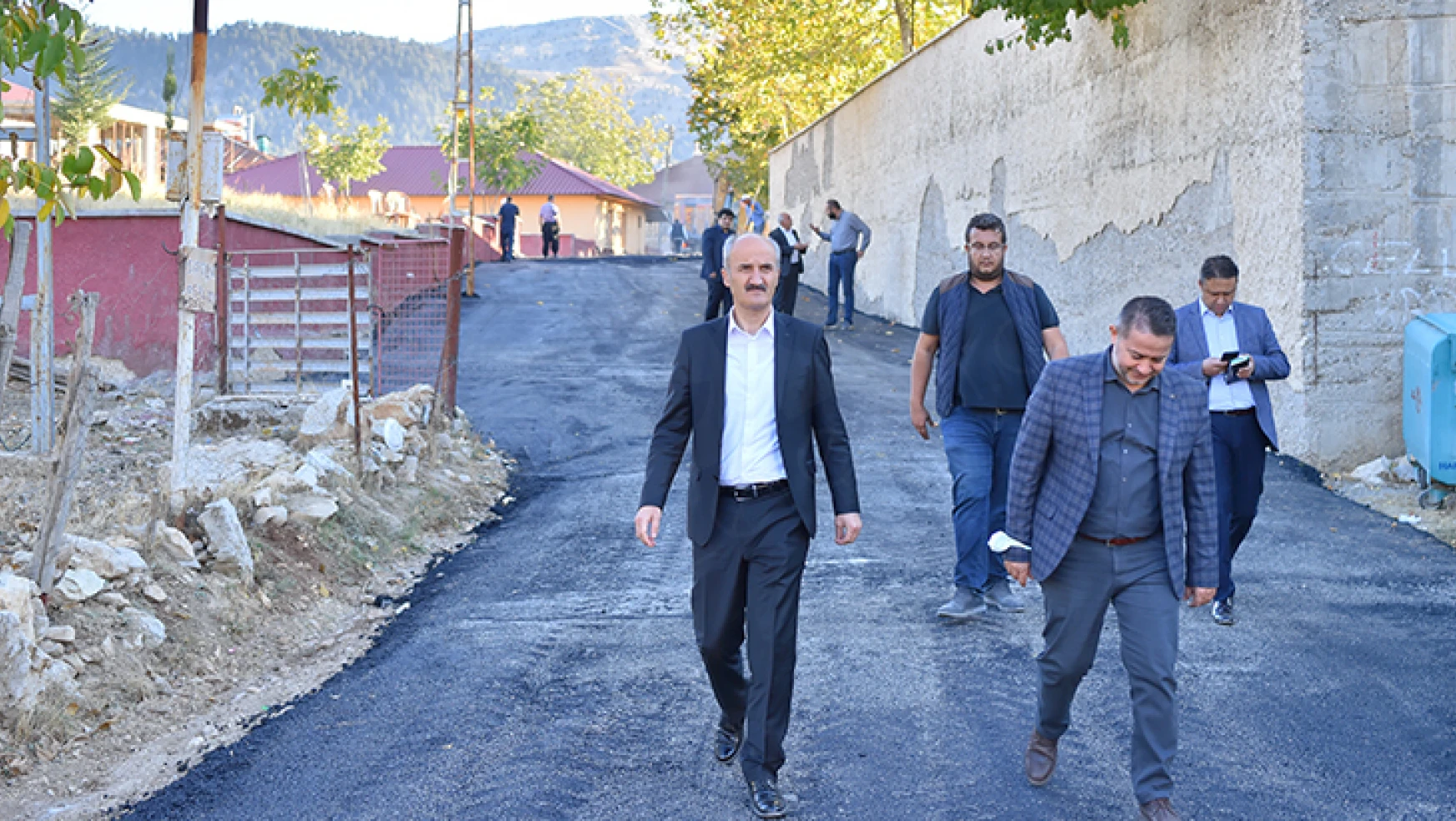 Dulkadiroğlu'ndan Karaziyaret'te asfalt çalışması
