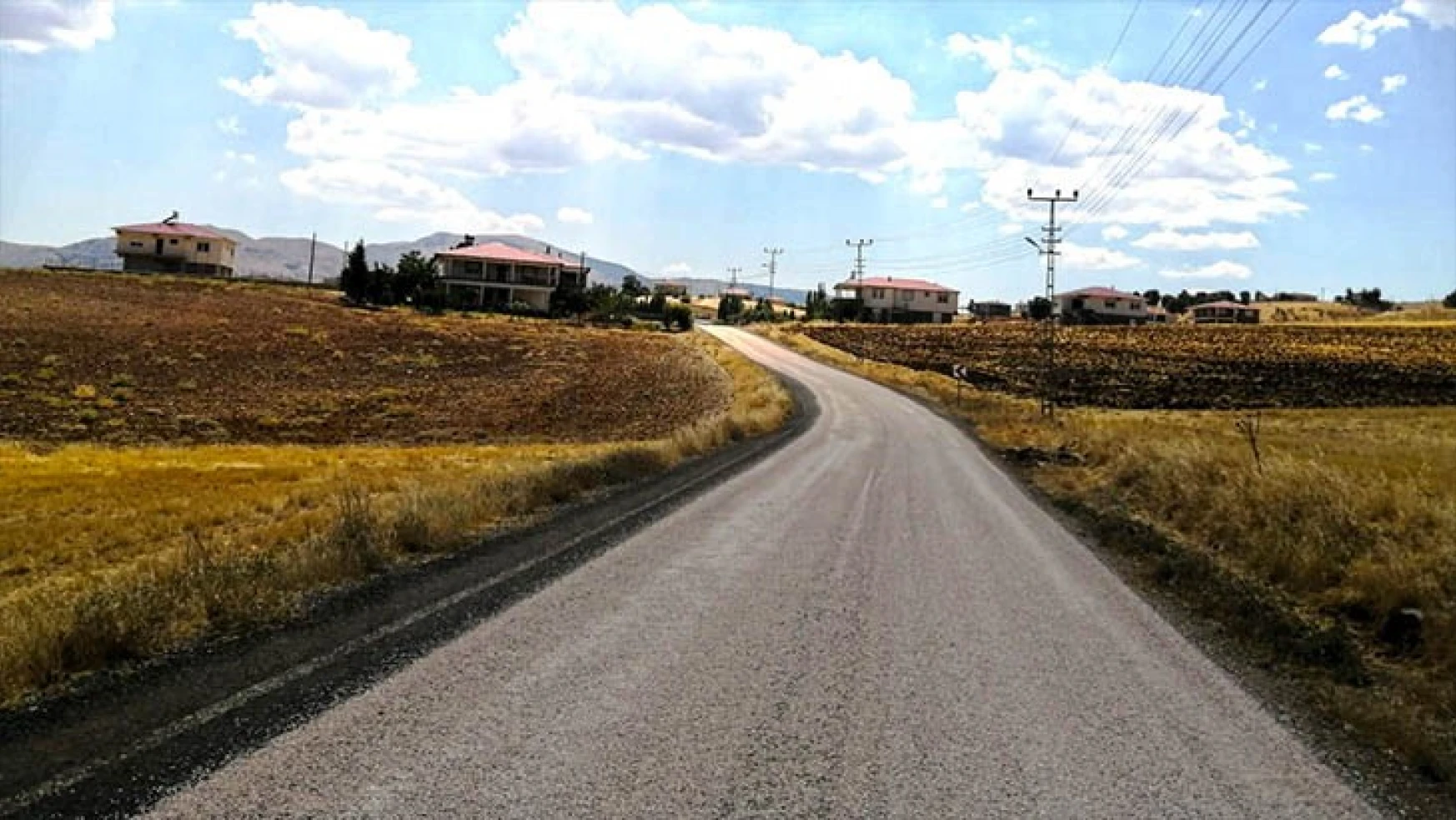 Dulkadiroğlu ve Çağlayancerit'te 34 kilometre yol yenileniyor