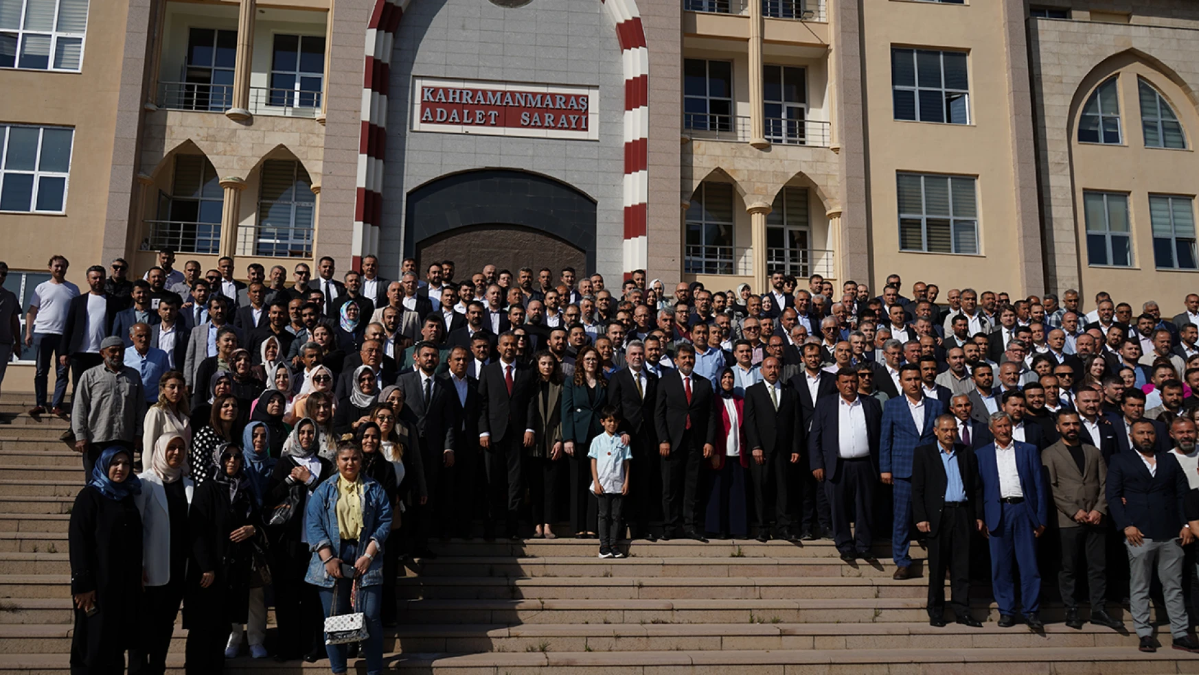 Fırat Görgel, Kahramanmaraş Büyükşehir Belediye Başkanlığı mazbatasını aldı