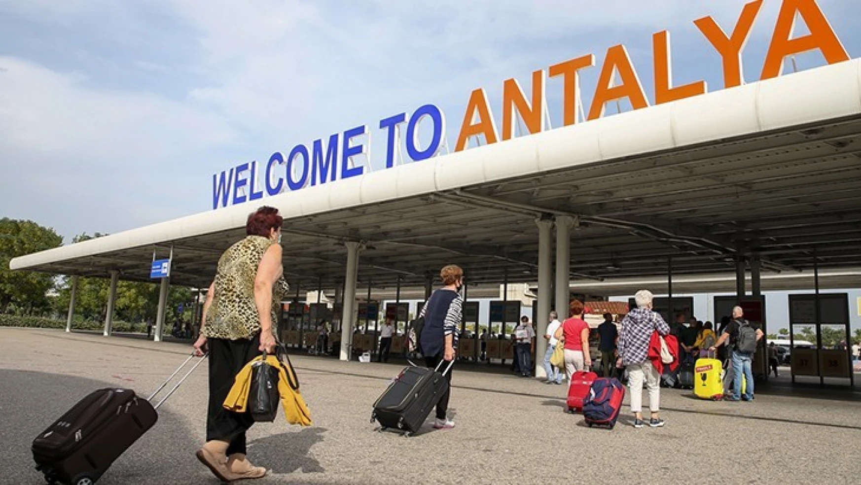 Havalimanı 179 rotadan 7 milyon yolcuyu ağırladı