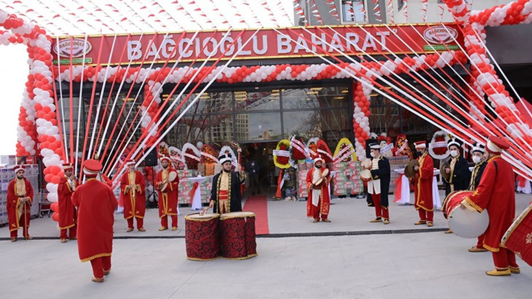 Kahramanmaraş biberi Bağcıoğlu Baharat ile İstanbul'da