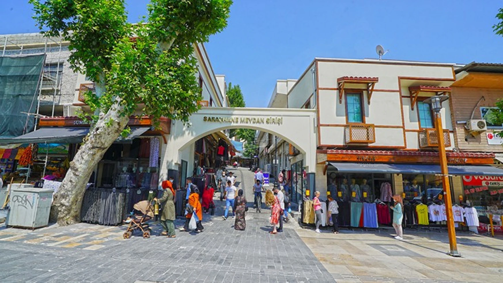 Kahramanmaraş'ın Tarihi Kapalı Çarşısında cephe yenileme çalışmaları sürüyor