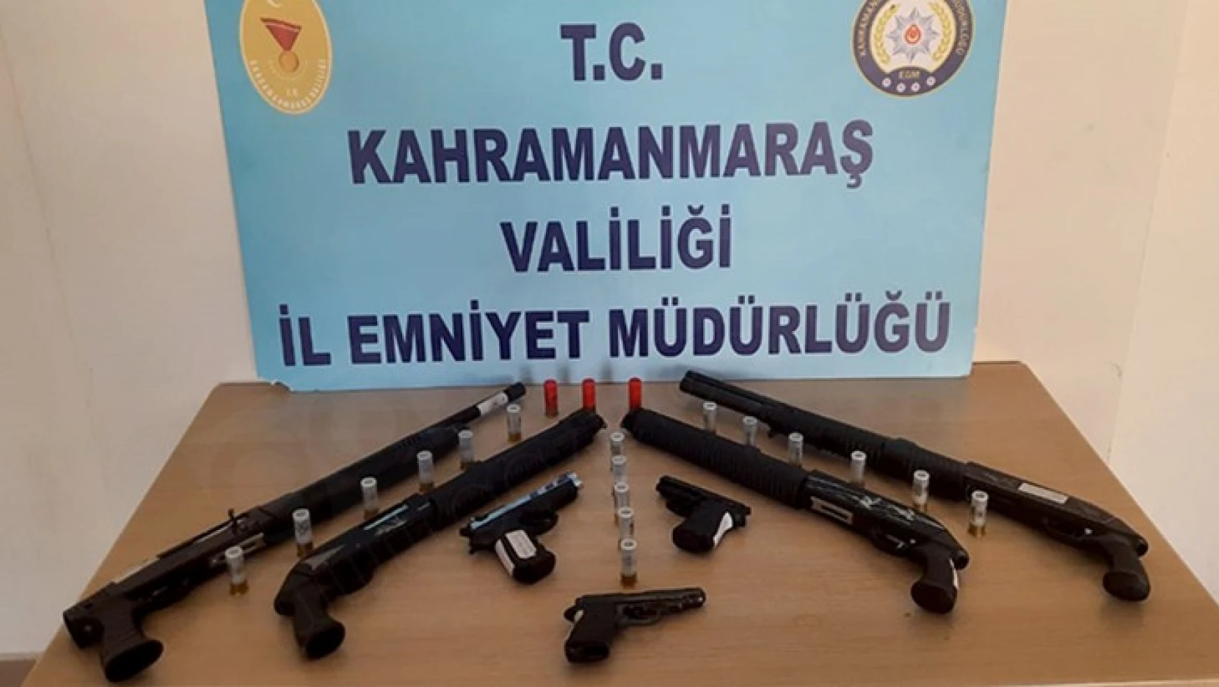Kahramanmaraş'ta 19 kişiden 19 ruhsatsız silah yakalandı