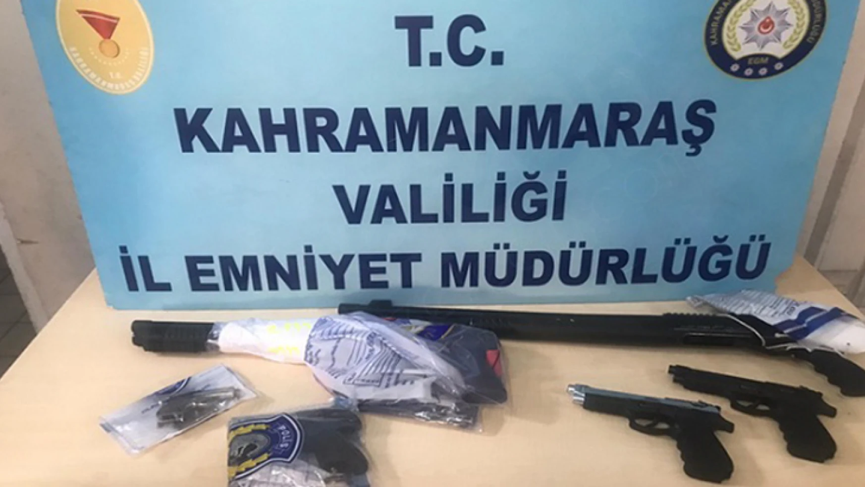 Kahramanmaraş'ta 9 şüpheli şahıstan, 9 silah ele geçirdi