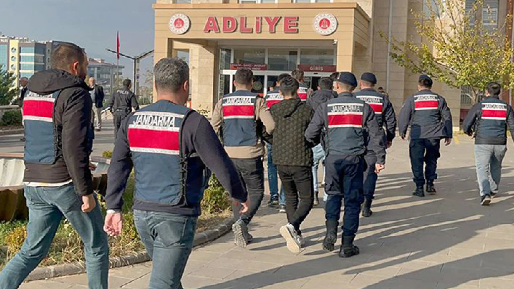 Kahramanmaraş'ta DEAŞ üyesi 3 kişi tutuklandı