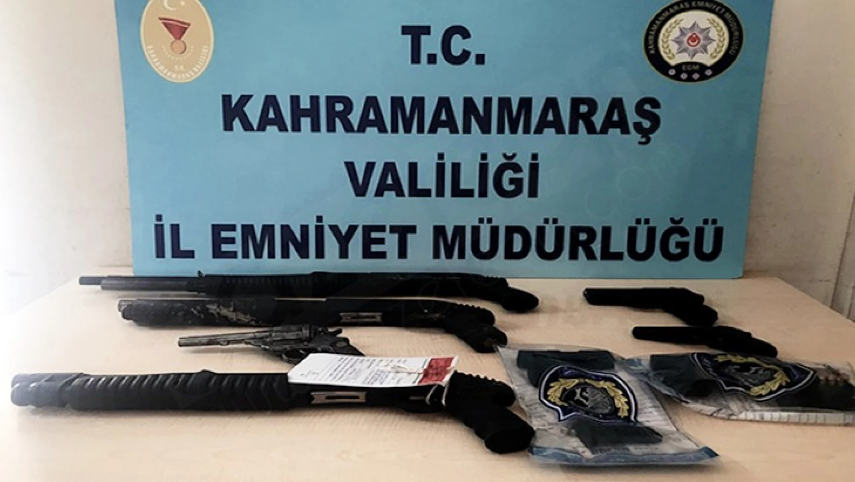 Kahramanmaraş'ta düzenlenen operasyonlarda 22 şüpheliden 24 silah ele geçirildi