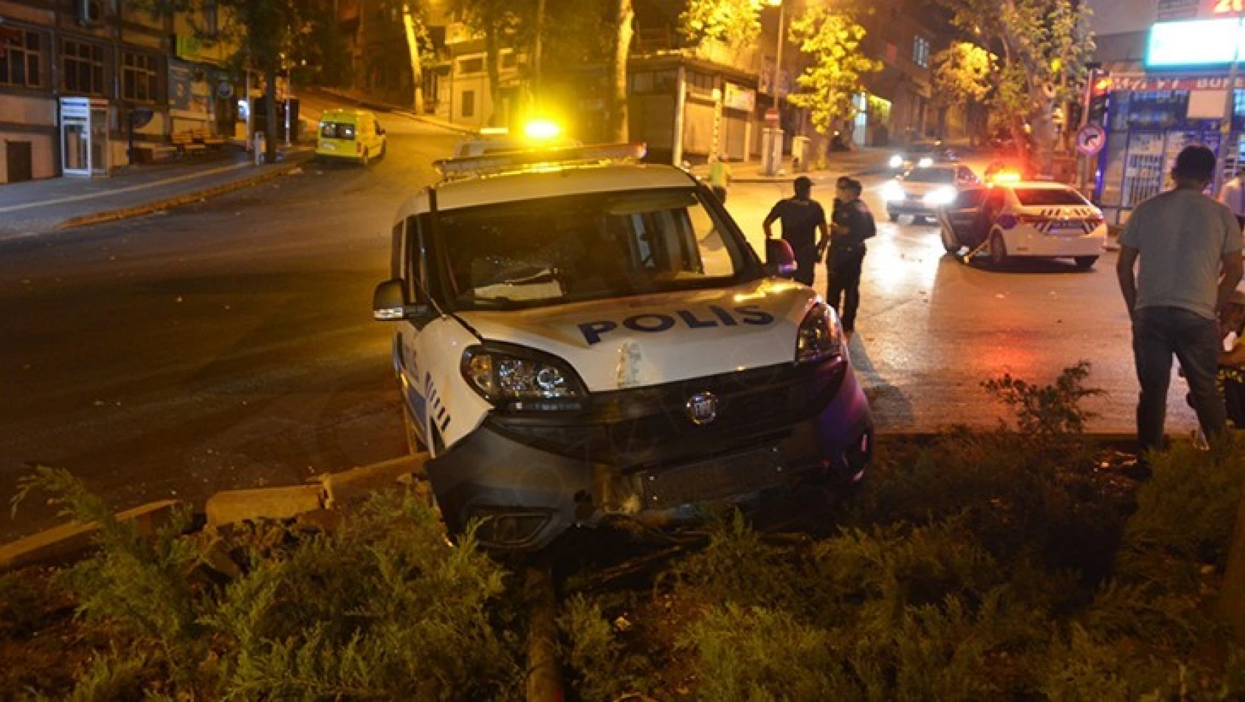 Kahramanmaraş'ta ekip aracı kaza yaptı