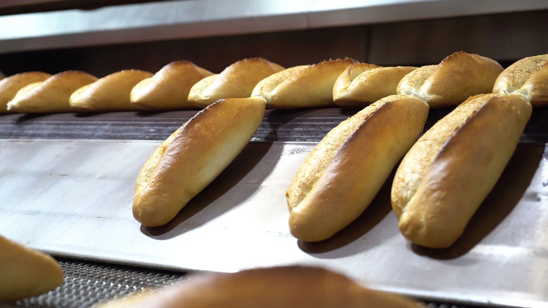 Kahramanmaraş'ta günlük 60 bin ekmek uygun fiyattan vatandaşa sunuluyor