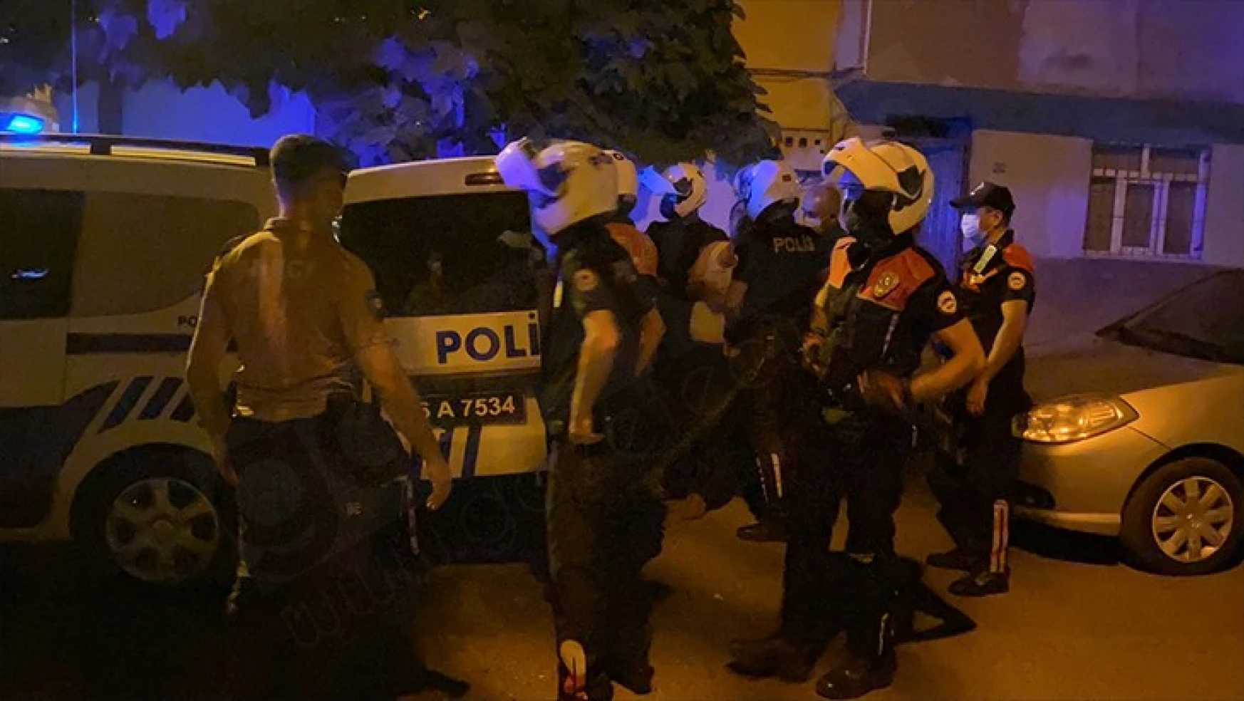 Kahramanmaraş'ta iki aile arasında kavga çıktı